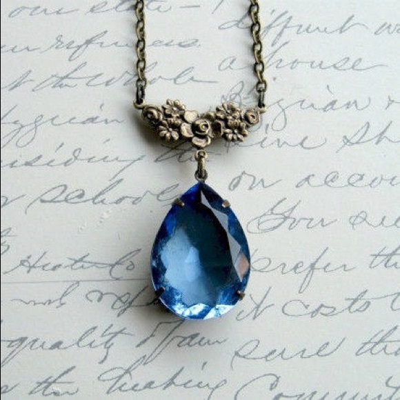 Faceted blue jewel necklace $28 - Picture 1 of 1